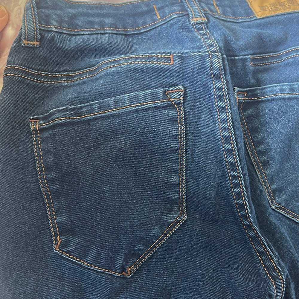Zara Basic Denim Jeans - Picture 8 of 9